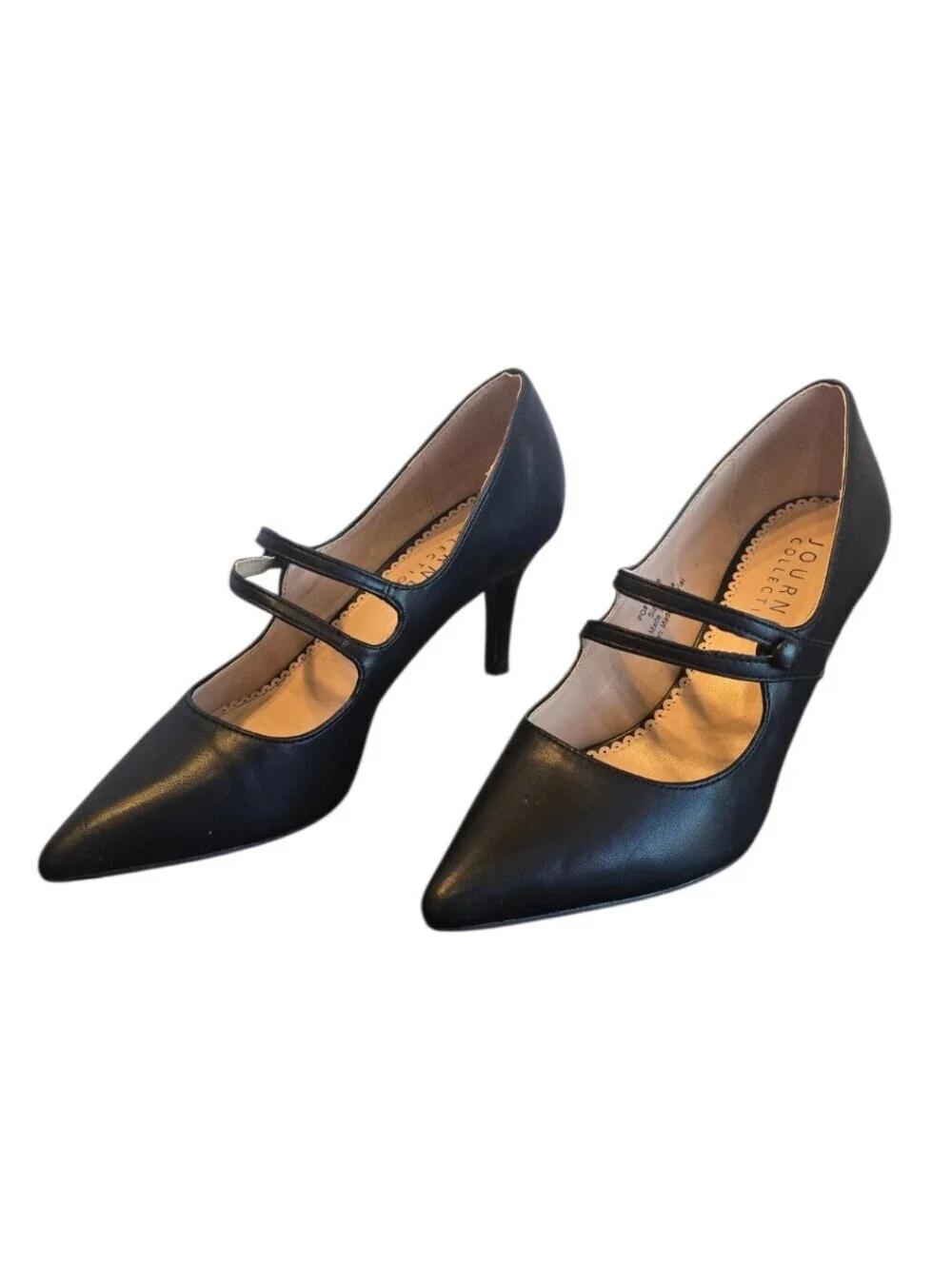 Journee Collection Sidney Black Faux Leather Mary Jane Pump 6.5